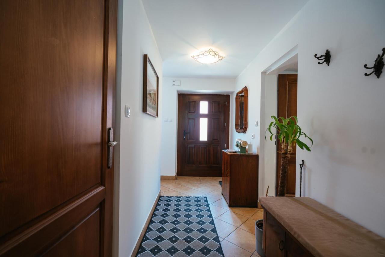 Zirovnica Stol Apartments מראה חיצוני תמונה